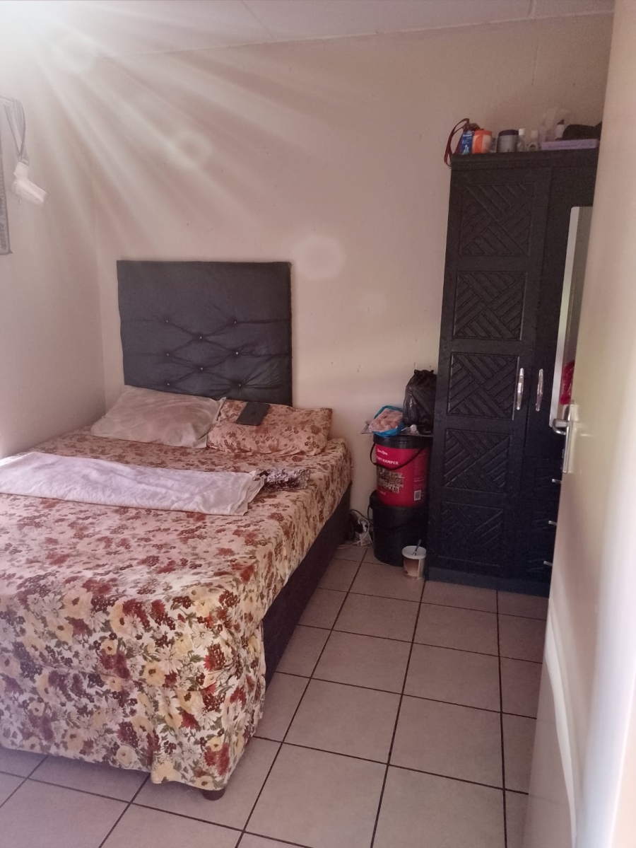 To Let 2 Bedroom Property for Rent in Comet Gauteng