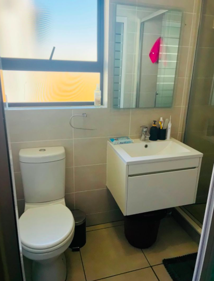 To Let 1 Bedroom Property for Rent in Modderfontein Gauteng