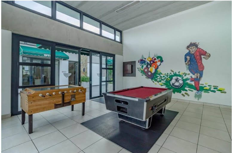 To Let 1 Bedroom Property for Rent in Modderfontein Gauteng