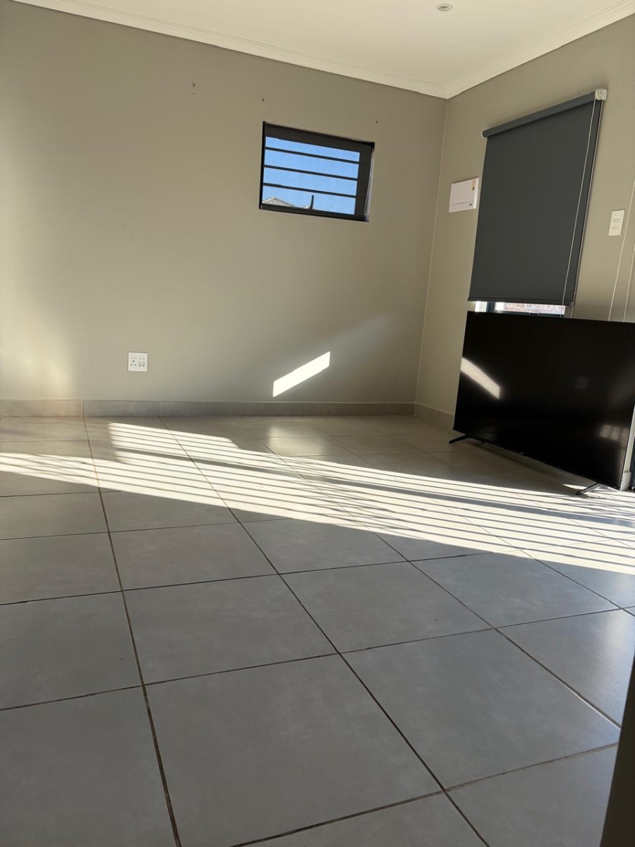 3 Bedroom Property for Sale in Nietgedacht Gauteng