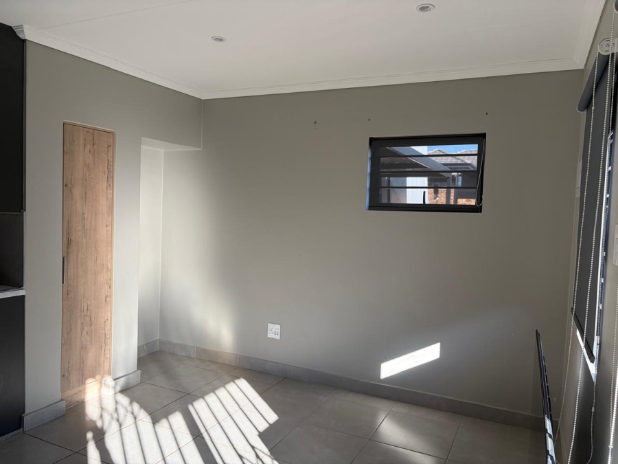 3 Bedroom Property for Sale in Nietgedacht Gauteng