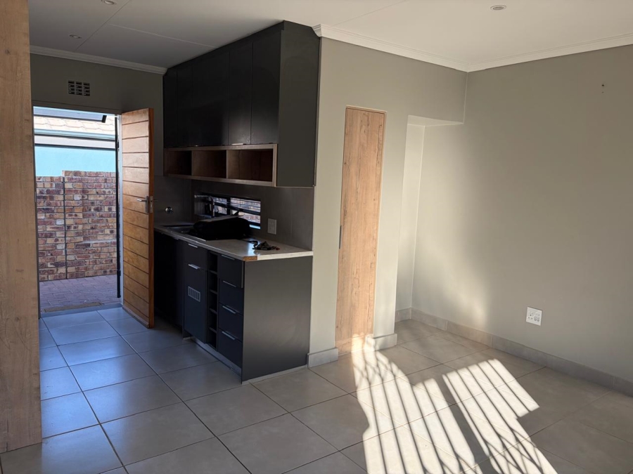 3 Bedroom Property for Sale in Nietgedacht Gauteng