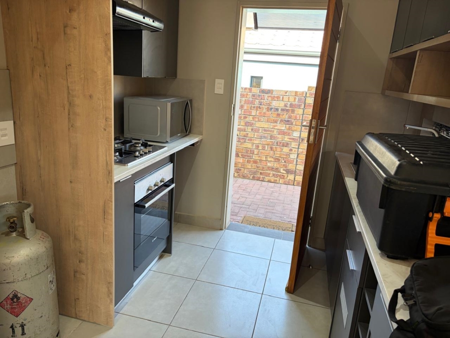 3 Bedroom Property for Sale in Nietgedacht Gauteng