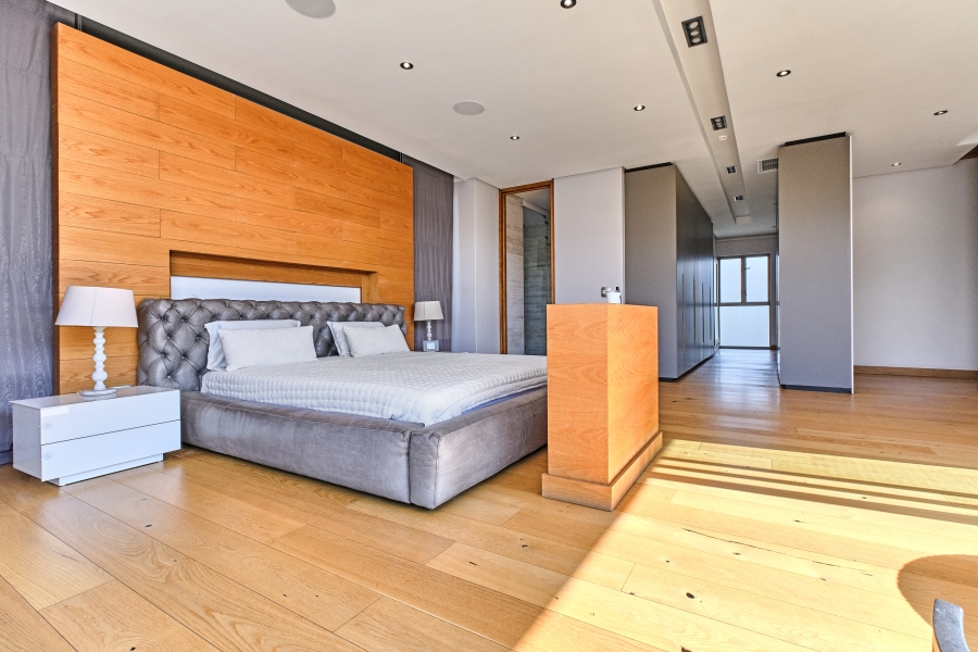 5 Bedroom Property for Sale in Waterfall Country Estate Gauteng