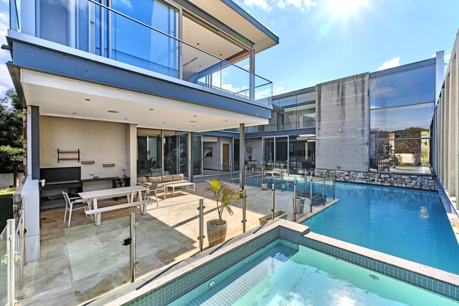 5 Bedroom Property for Sale in Waterfall Country Estate Gauteng