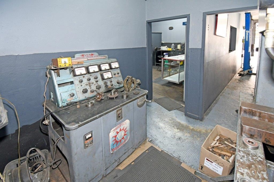 To Let Commercial Property for Rent in Blairgowrie Gauteng