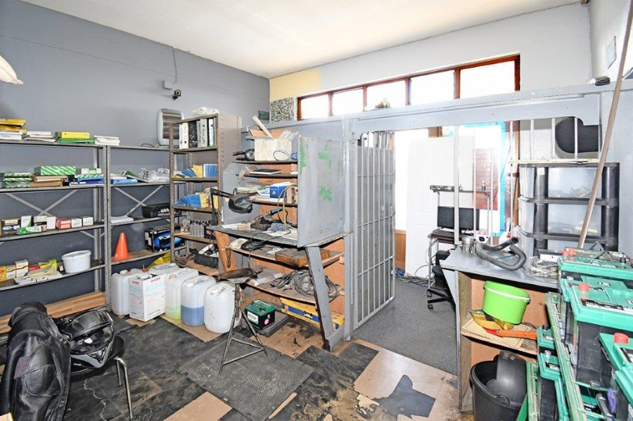 To Let Commercial Property for Rent in Blairgowrie Gauteng