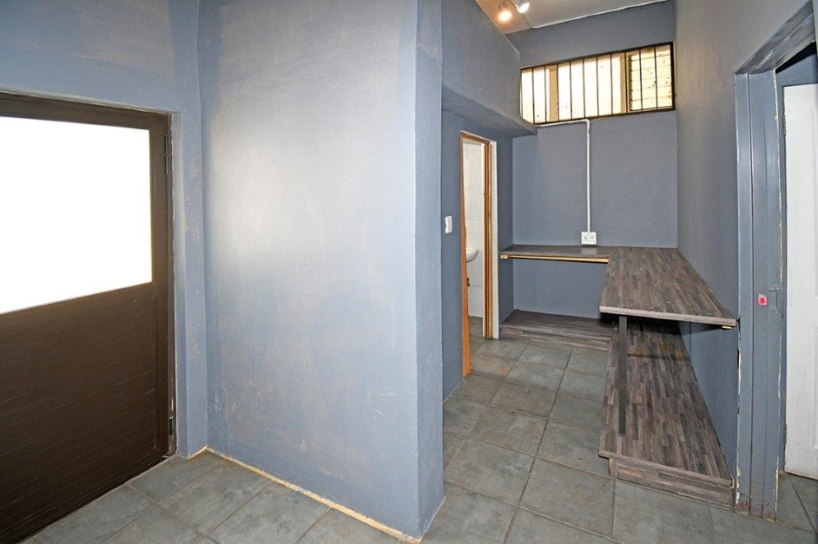 To Let Commercial Property for Rent in Blairgowrie Gauteng