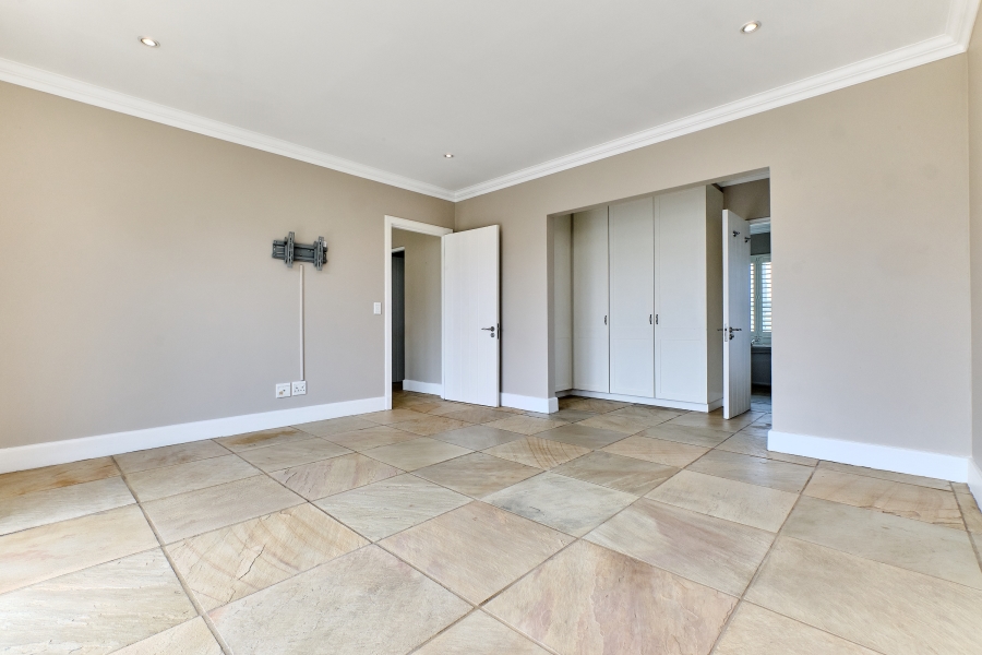 To Let 3 Bedroom Property for Rent in Waterfall Country Village Gauteng