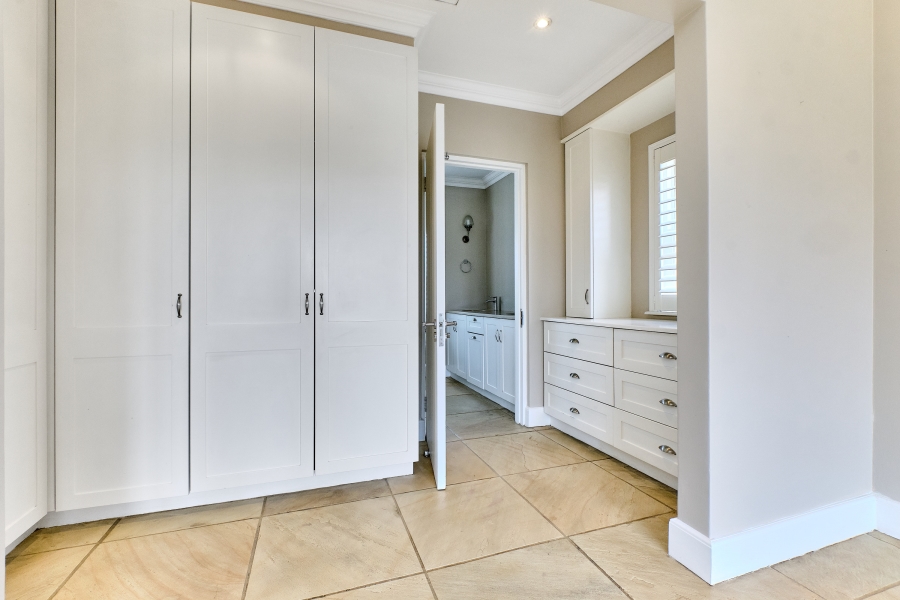 To Let 3 Bedroom Property for Rent in Waterfall Country Village Gauteng