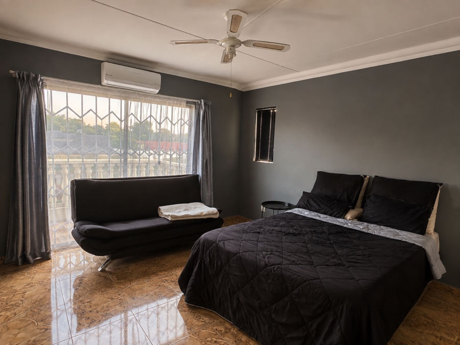 4 Bedroom Property for Sale in Brackendowns Gauteng