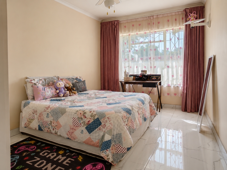 4 Bedroom Property for Sale in Brackendowns Gauteng
