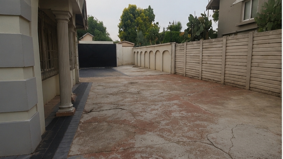 4 Bedroom Property for Sale in Brackendowns Gauteng