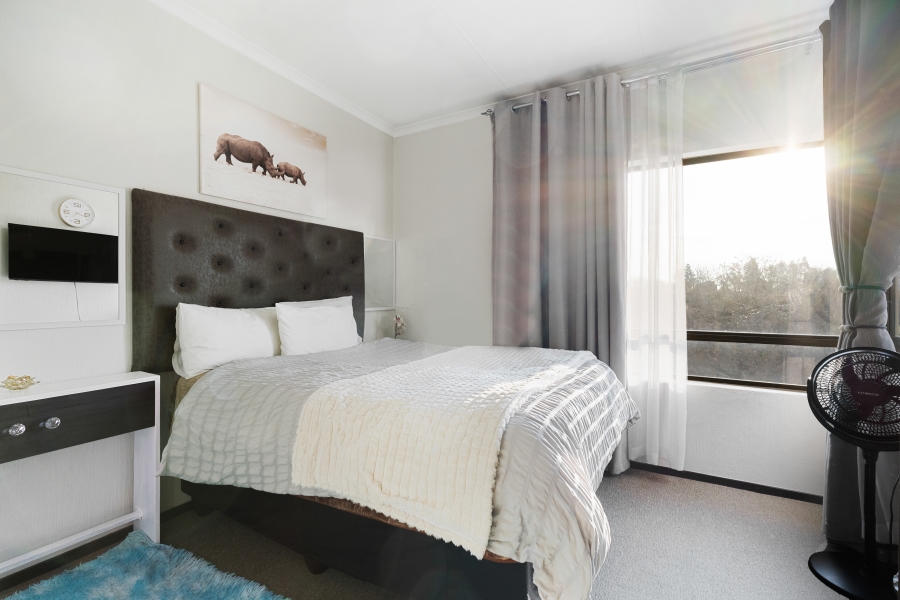 3 Bedroom Property for Sale in Broadacres Gauteng
