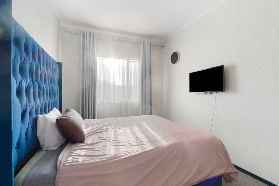 3 Bedroom Property for Sale in Broadacres Gauteng