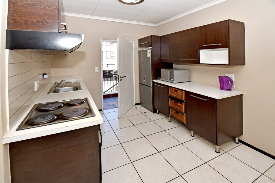2 Bedroom Property for Sale in Noordhang Gauteng