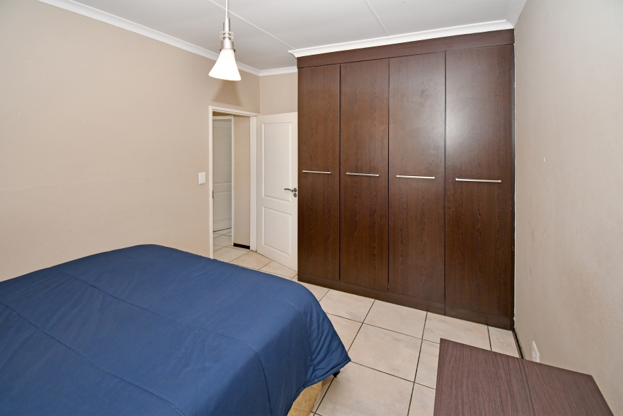 2 Bedroom Property for Sale in Noordhang Gauteng