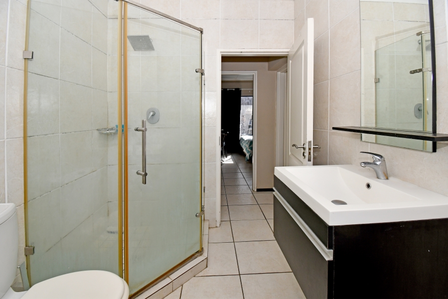 2 Bedroom Property for Sale in Noordhang Gauteng