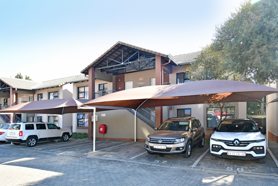 2 Bedroom Property for Sale in Noordhang Gauteng