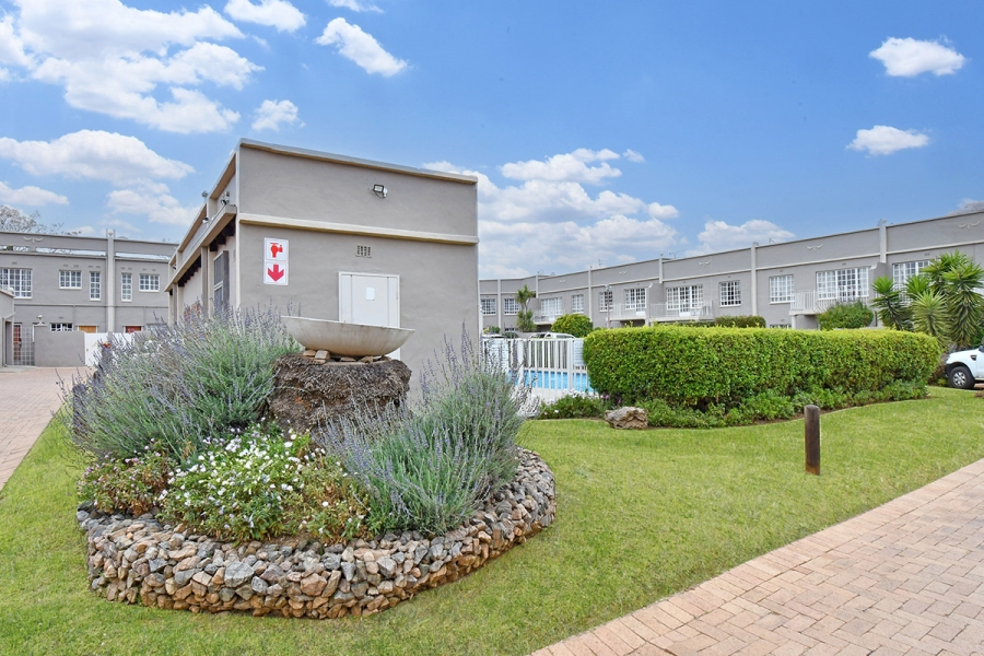 4 Bedroom Property for Sale in Eden Glen Gauteng