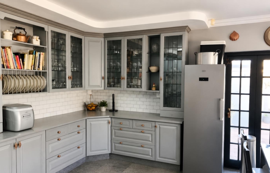 5 Bedroom Property for Sale in Bedfordview Gauteng