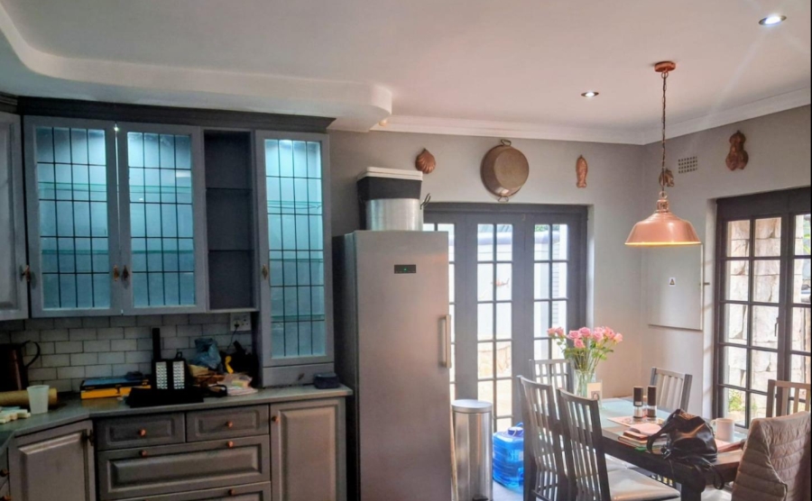 5 Bedroom Property for Sale in Bedfordview Gauteng