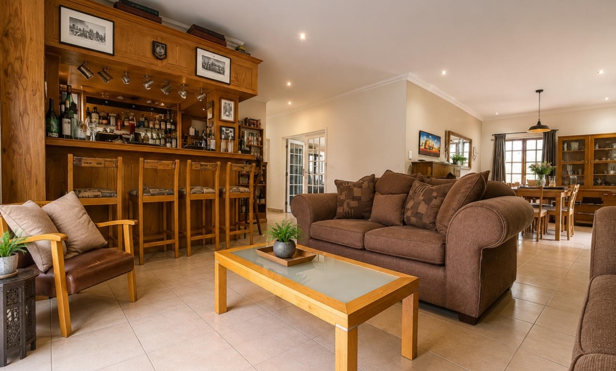 5 Bedroom Property for Sale in Bedfordview Gauteng