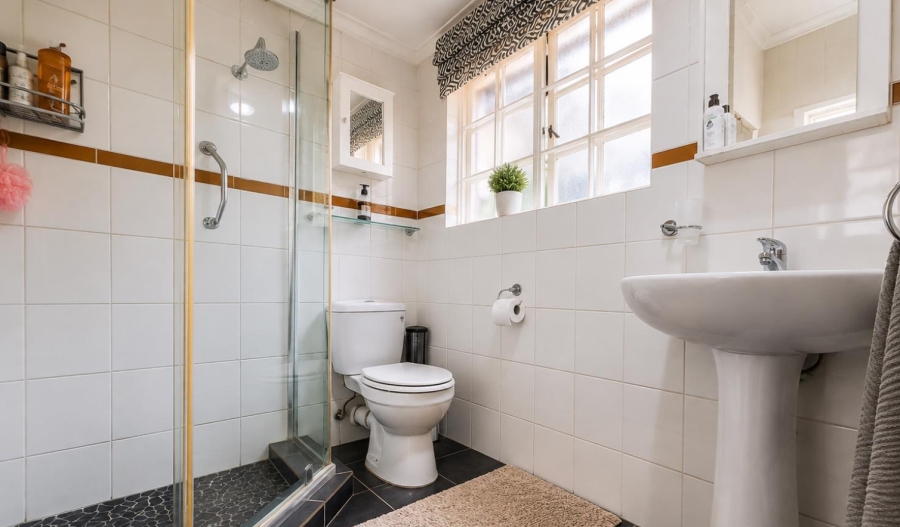 5 Bedroom Property for Sale in Bedfordview Gauteng