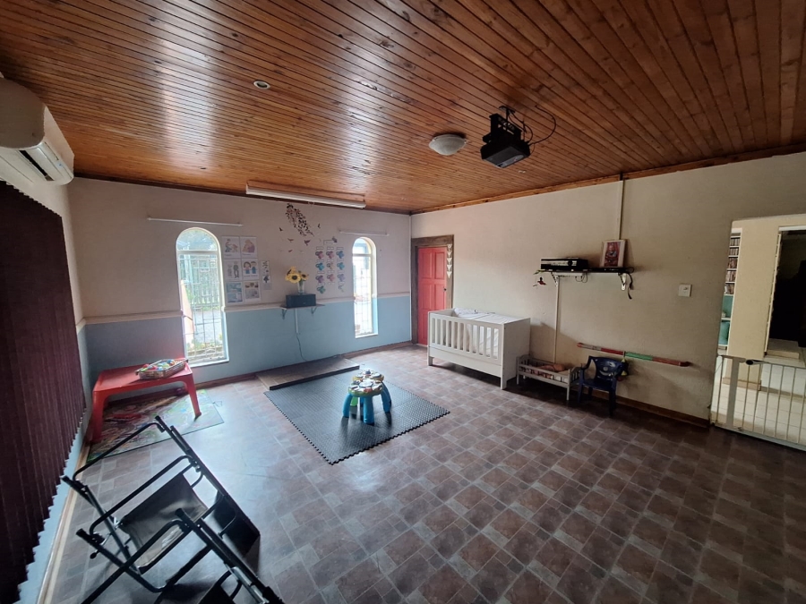 4 Bedroom Property for Sale in Vanderbijlpark SE 7 Gauteng