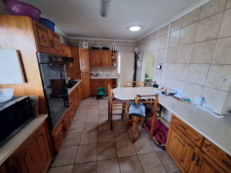 4 Bedroom Property for Sale in Vanderbijlpark SE 7 Gauteng
