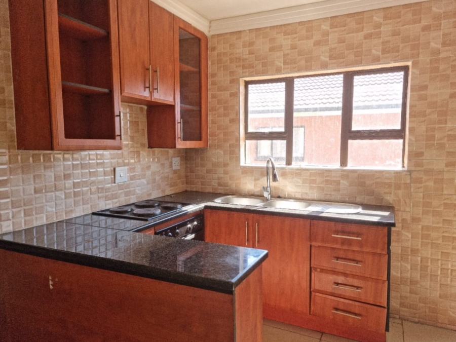 4 Bedroom Property for Sale in Sebokeng Zone 10 Gauteng