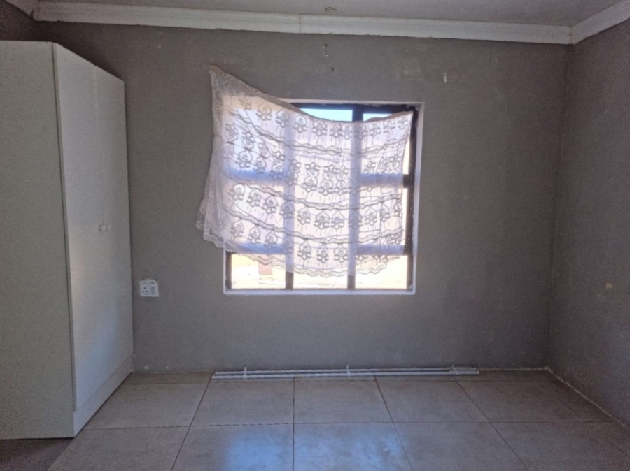 4 Bedroom Property for Sale in Sebokeng Zone 10 Gauteng