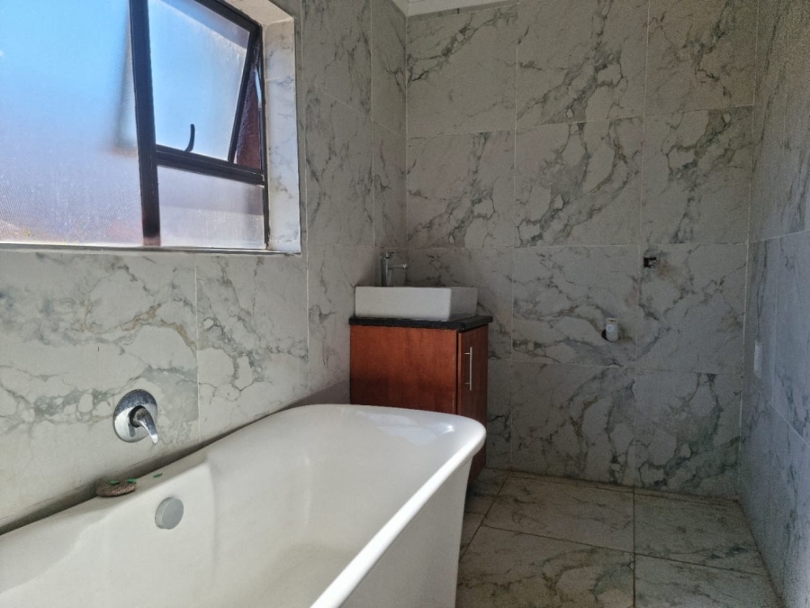 4 Bedroom Property for Sale in Sebokeng Zone 10 Gauteng