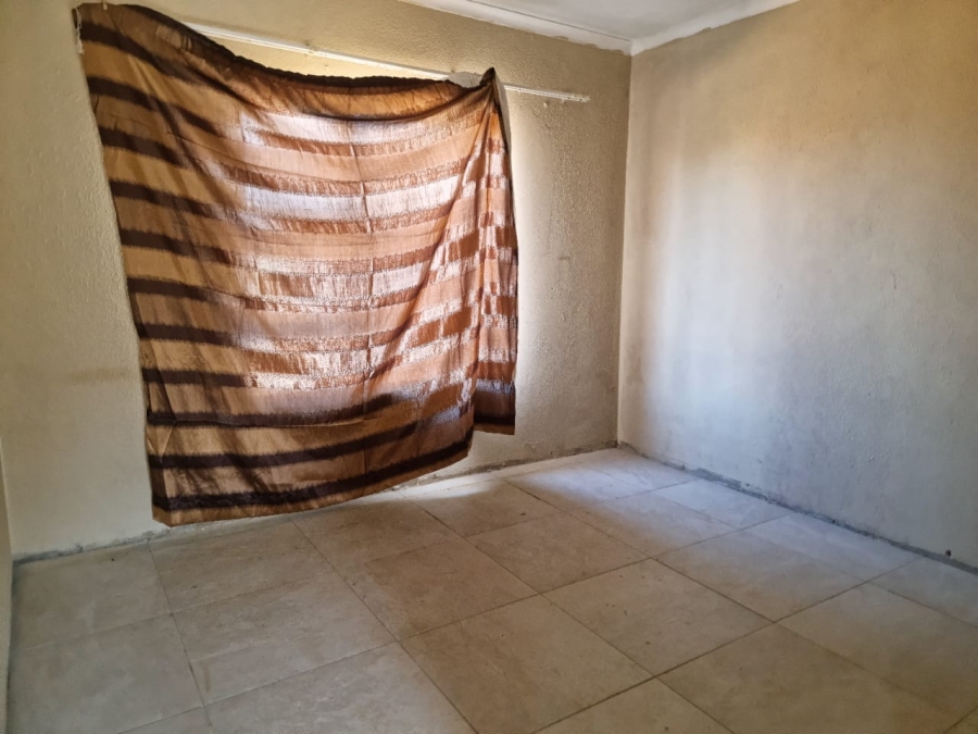 4 Bedroom Property for Sale in Sebokeng Zone 10 Gauteng