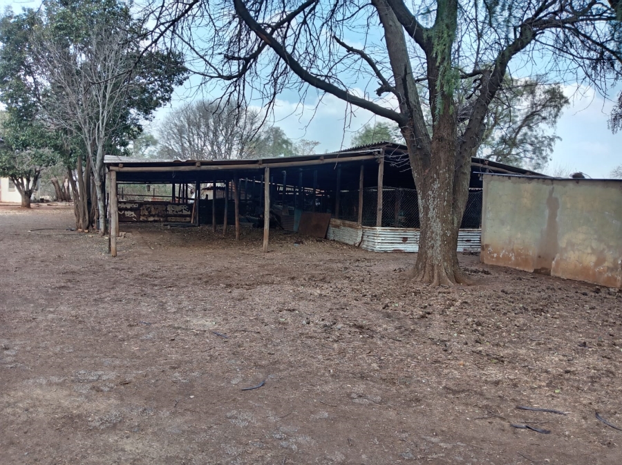 4 Bedroom Property for Sale in Mullerstuine Gauteng
