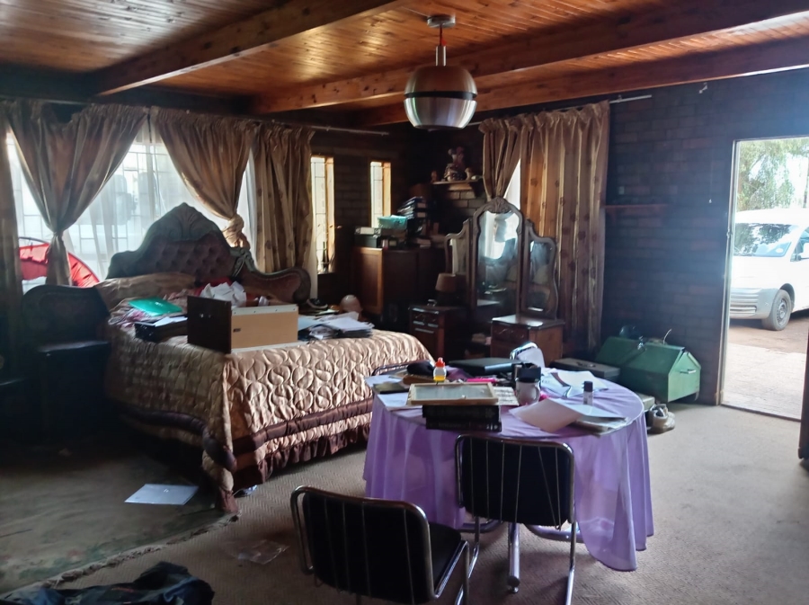 4 Bedroom Property for Sale in Mullerstuine Gauteng