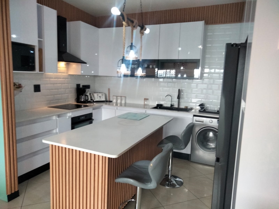 3 Bedroom Property for Sale in Ferndale Gauteng