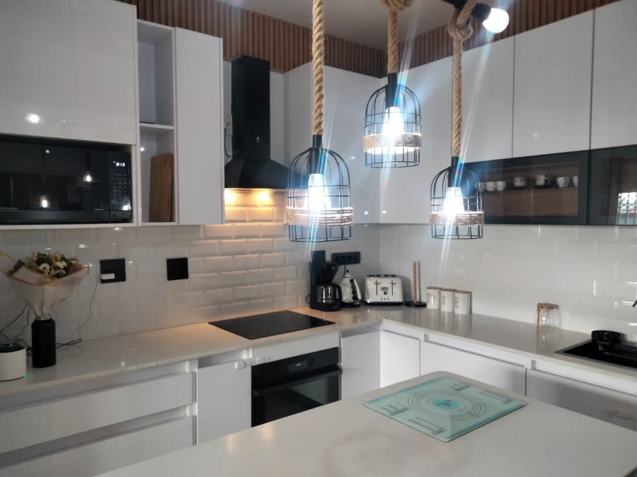 3 Bedroom Property for Sale in Ferndale Gauteng