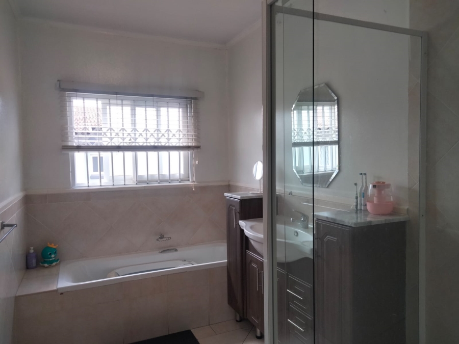3 Bedroom Property for Sale in Ferndale Gauteng