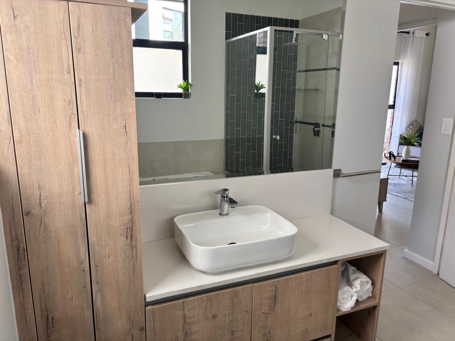To Let 2 Bedroom Property for Rent in Bryanston Gauteng