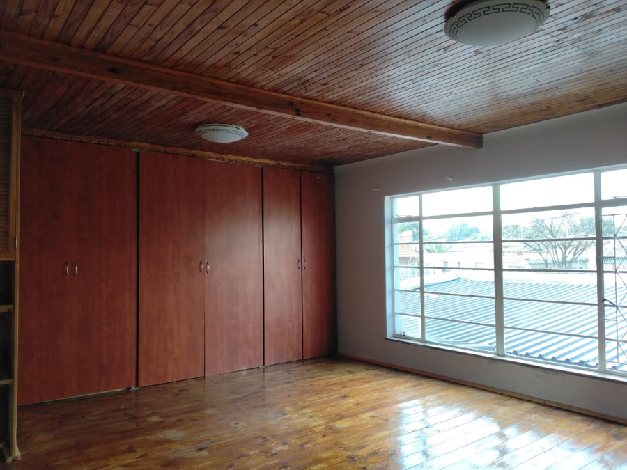 9 Bedroom Property for Sale in Dalview Gauteng