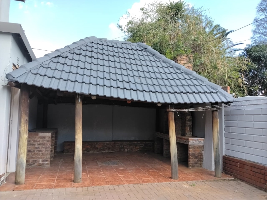 9 Bedroom Property for Sale in Dalview Gauteng
