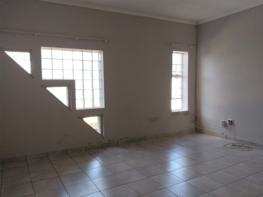 9 Bedroom Property for Sale in Dalview Gauteng