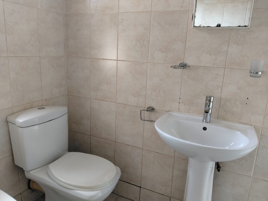 9 Bedroom Property for Sale in Dalview Gauteng
