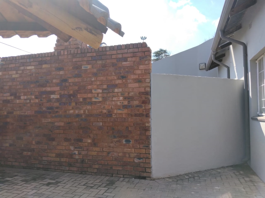 9 Bedroom Property for Sale in Dalview Gauteng