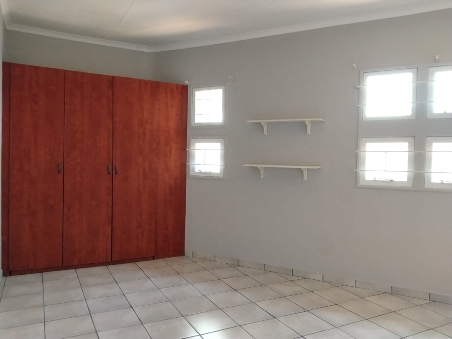 9 Bedroom Property for Sale in Dalview Gauteng