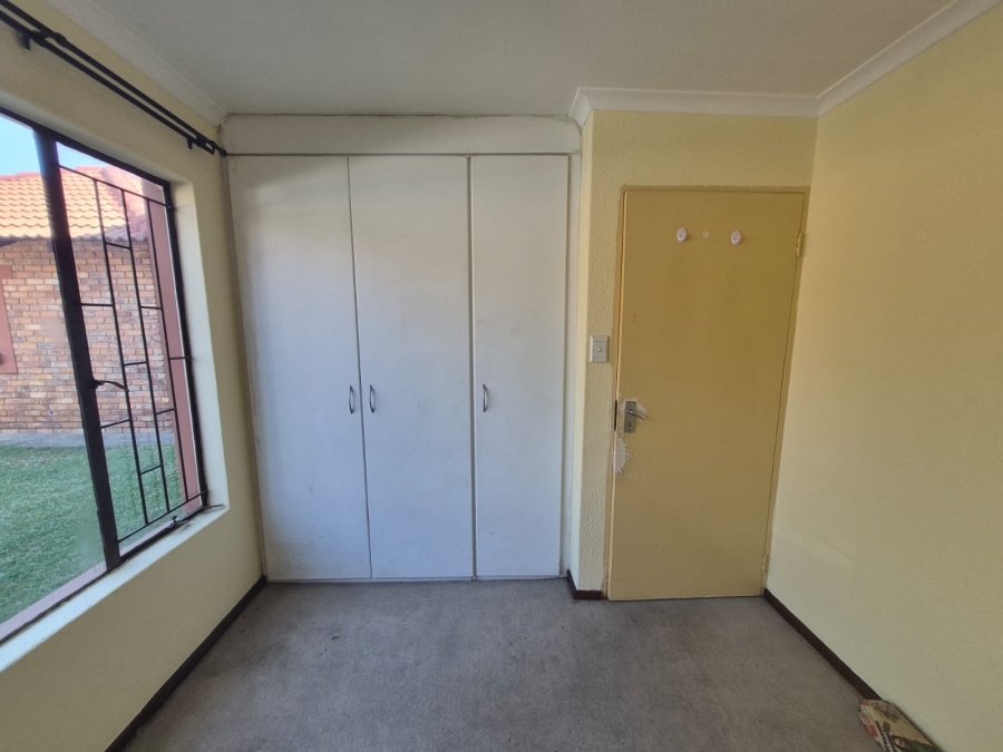 3 Bedroom Property for Sale in Edleen Gauteng