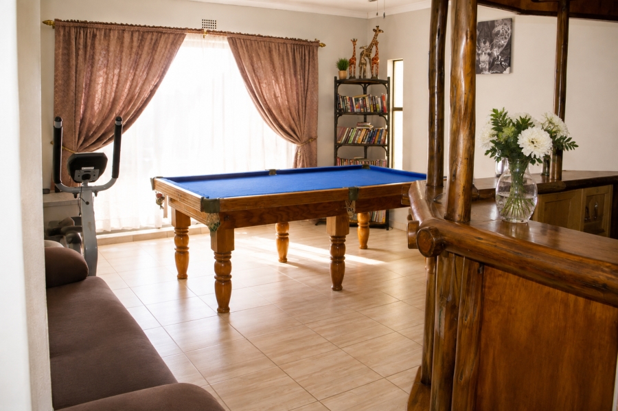 3 Bedroom Property for Sale in Farrarmere Gauteng