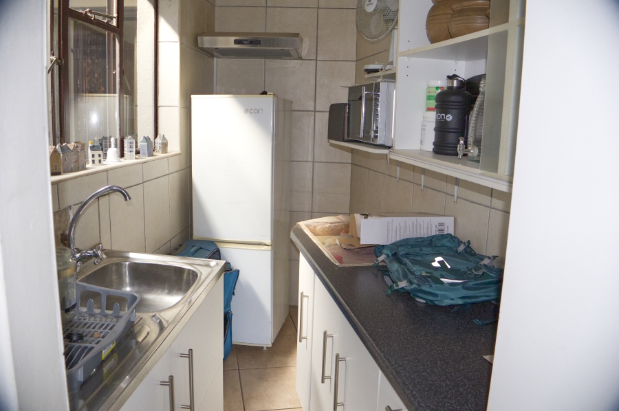 3 Bedroom Property for Sale in Farrarmere Gauteng