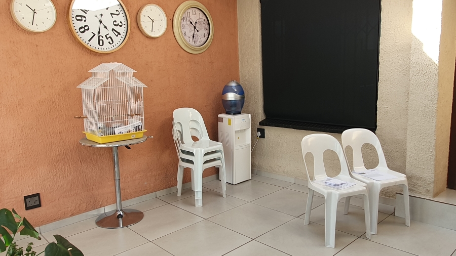 3 Bedroom Property for Sale in Brackendowns Gauteng